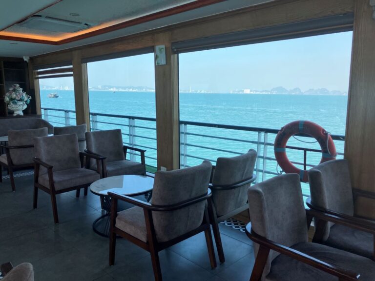 ヘリテージクルーズラウンジ